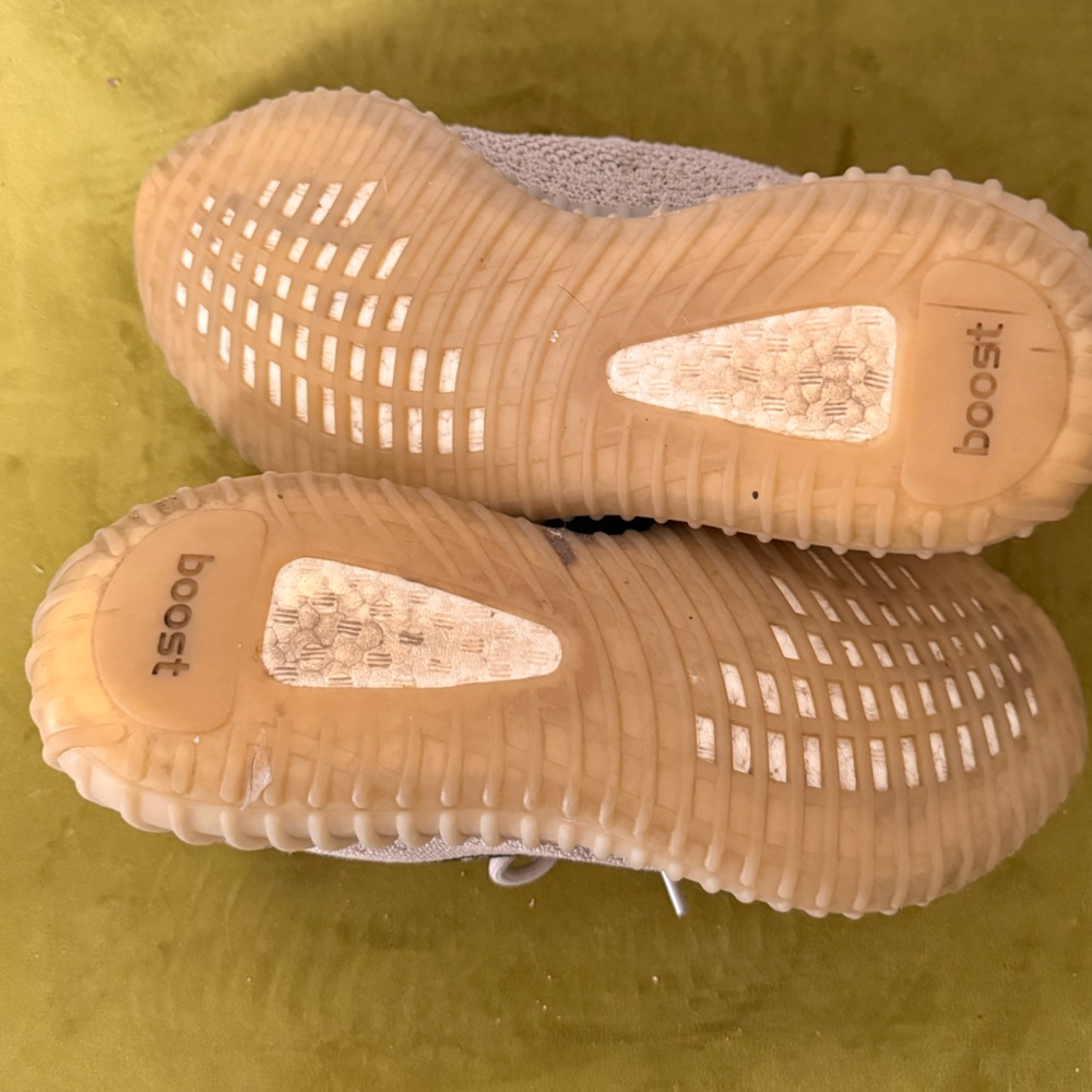 adidas Yeezy Boost 380 "Covellite" sneakers - Picture 4 of 4